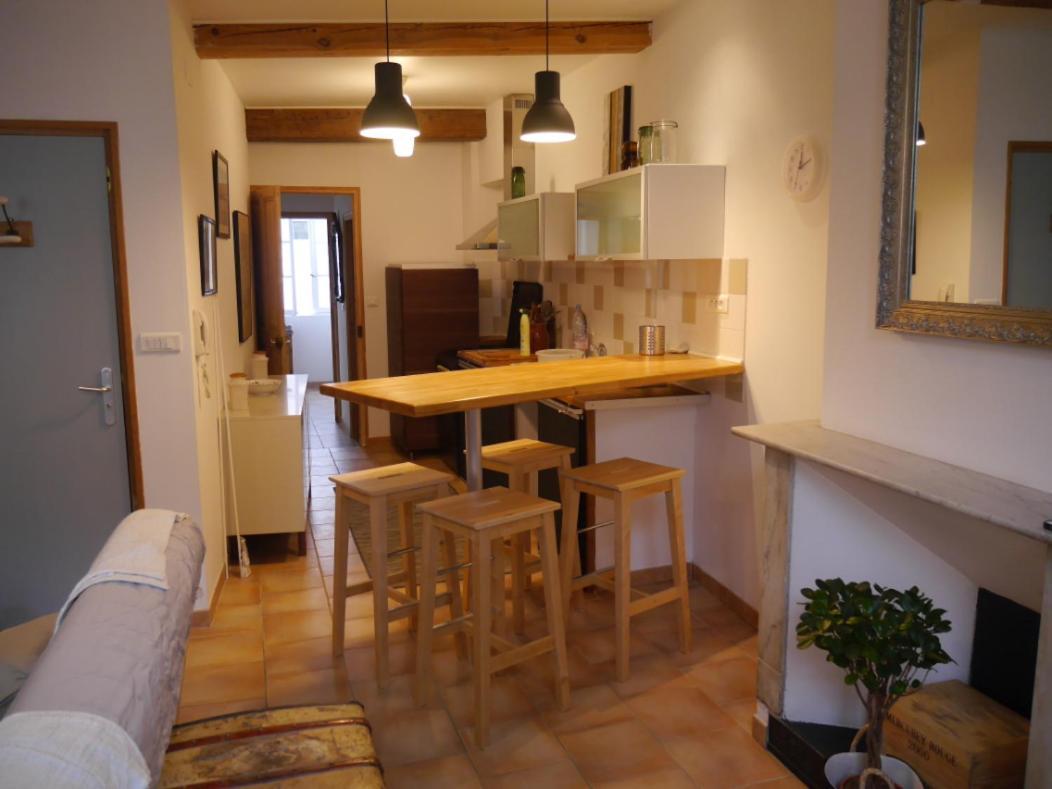 Centre Ville, Confortable appartement 60m2 Avignon Extérieur photo